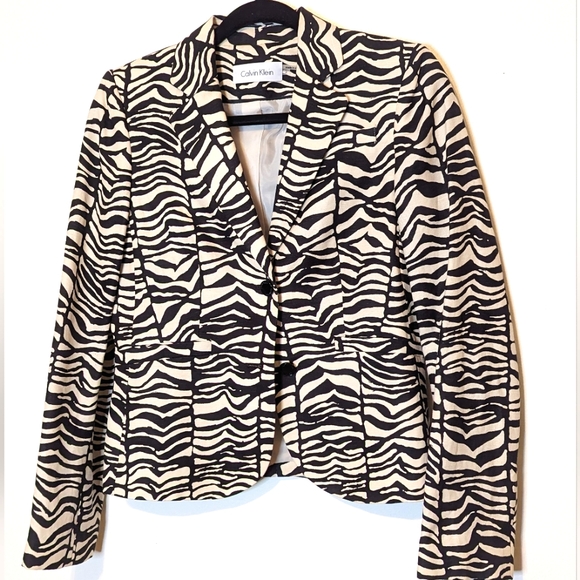 Calvin Klein Jackets & Blazers - CK‎ Cream Black Print Blazer